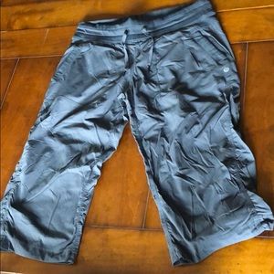 Lululemon Cropped Studio Pant sz10